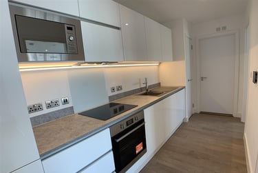 2 bed flat, Rutherford Street, Newcastle Upon Tyne, Newcastle, NE45DP - Image 2